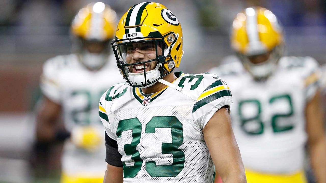 Green Bay's defense shows versatility in playoff run